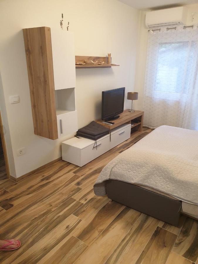 בפורטורוז Apartment With Terrace מראה חיצוני תמונה